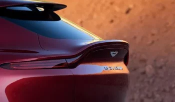 Aston Martin DBX 2022 4.0T V8 full